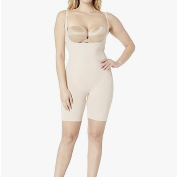 NEW SPANX Shapewear for Women Thinstincts Open-Bust Mid-Thigh Bodysuit 10021